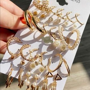 18pairs. Faux Pearl Decor Earrings